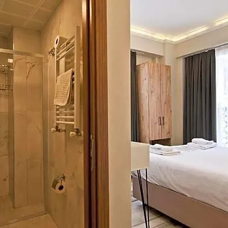 Sultan Suleyman Hotel *